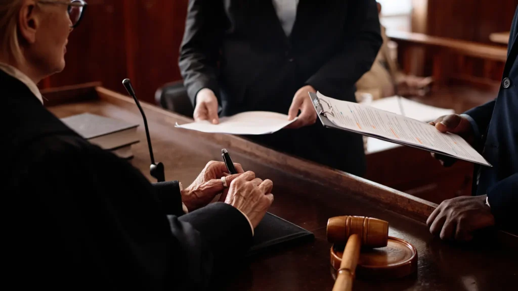 Insolvency Litigation - Alan McGee & Co.